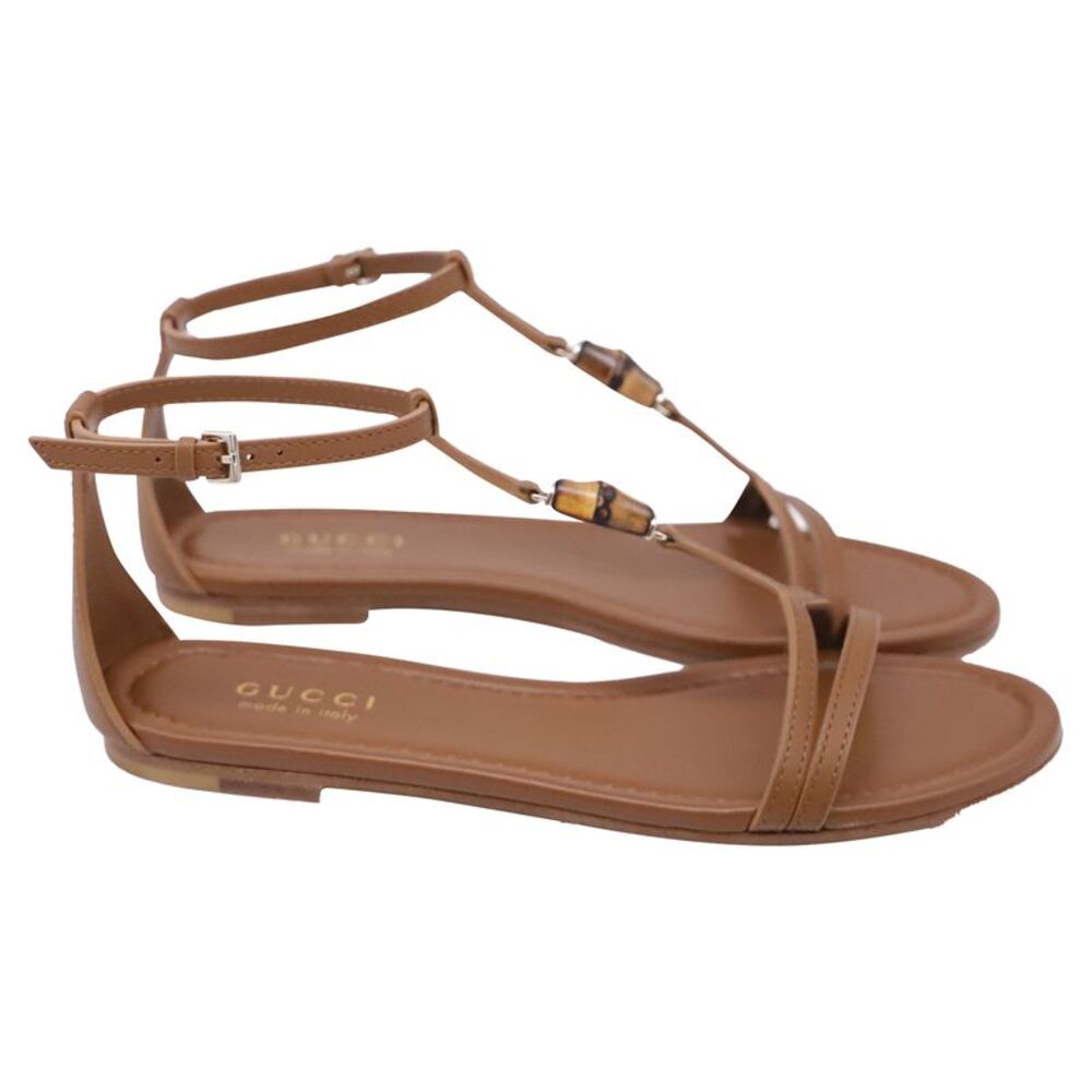 Gucci Bamboo-Detailed T-Strap Sandals in Brown Leather